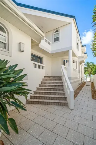15564 Gulf Boulevard Redington Beach FL 33708