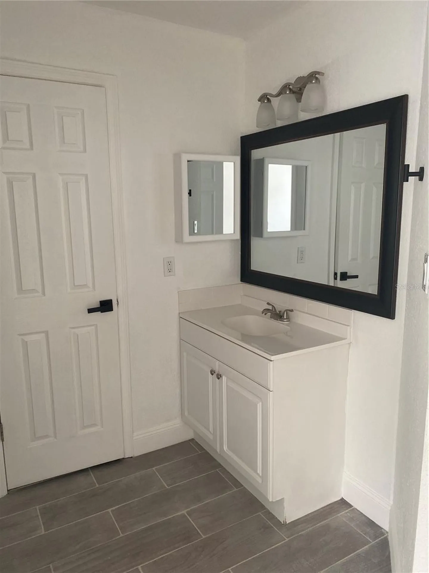 2526 Lemon Tree Lane Orlando FL 32839