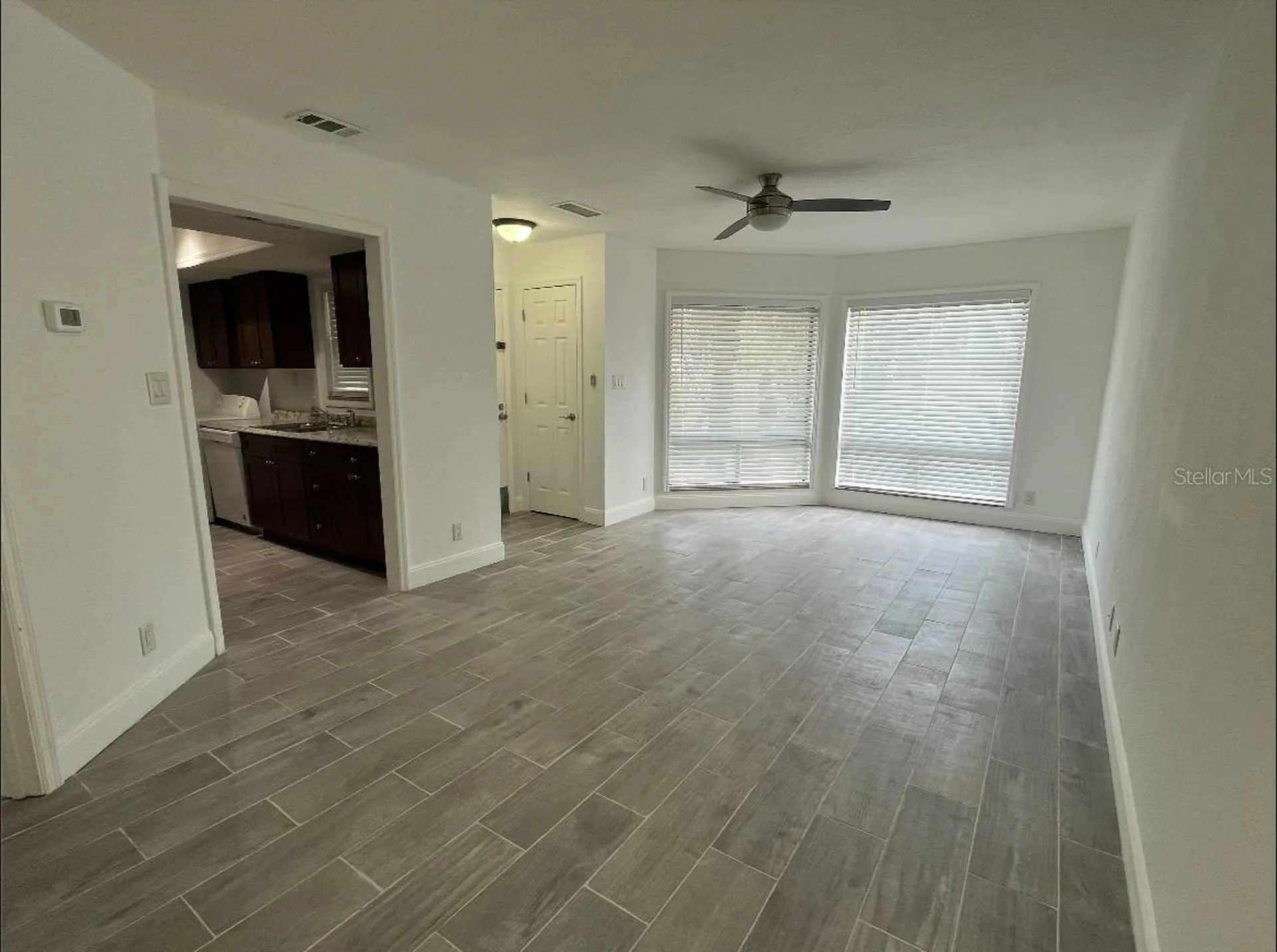 2526 Lemon Tree Lane Orlando FL 32839