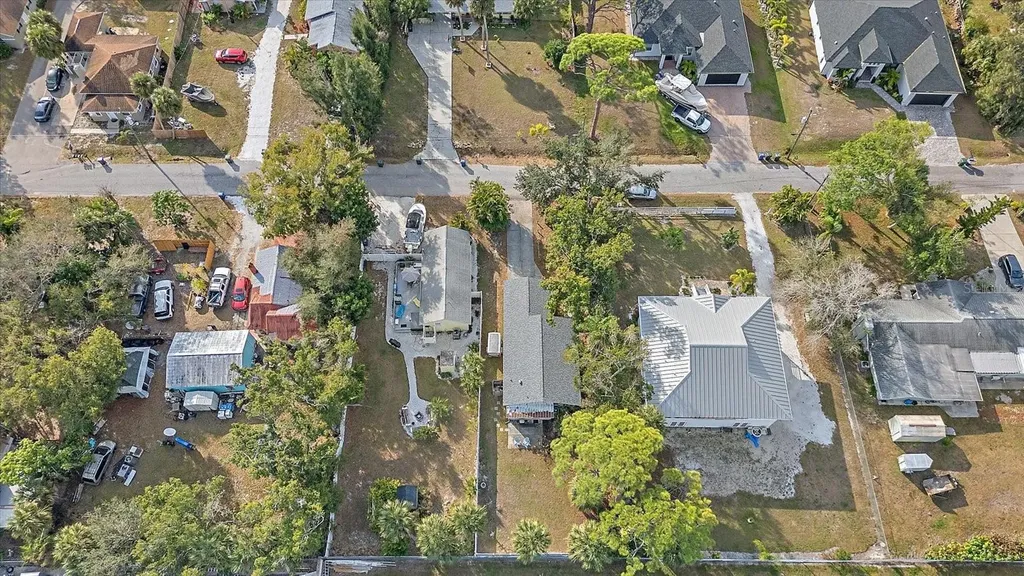 140 Avenida De La Isla Nokomis FL 34275
