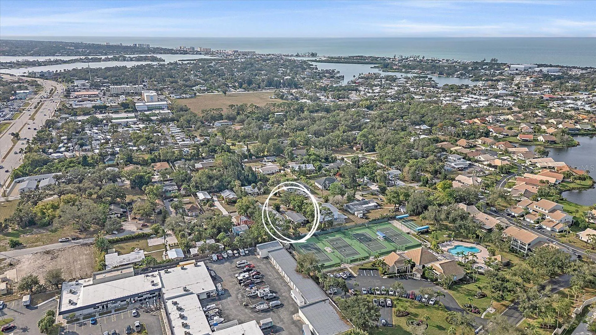 140 Avenida De La Isla Nokomis FL 34275