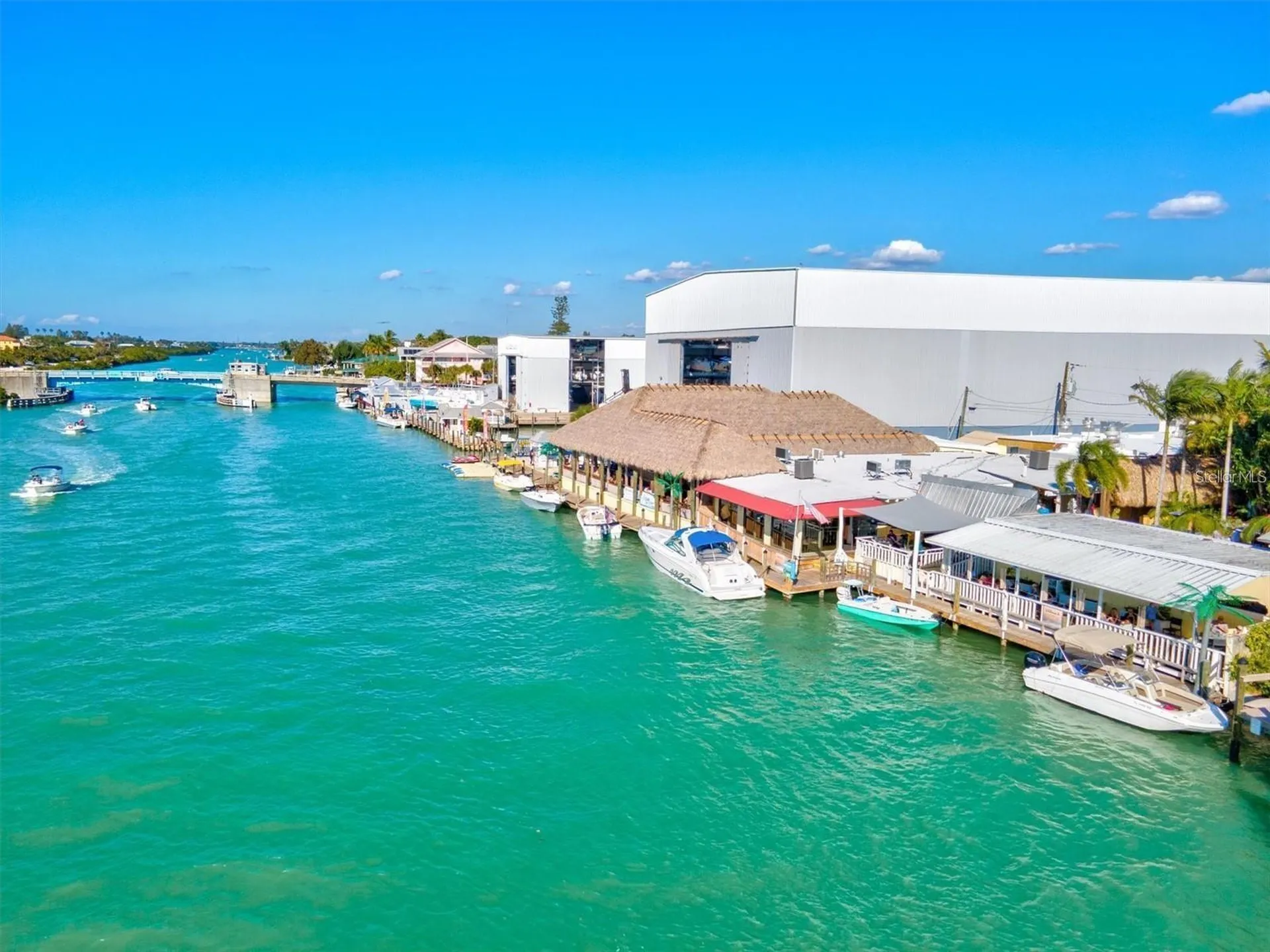 140 Avenida De La Isla Nokomis FL 34275