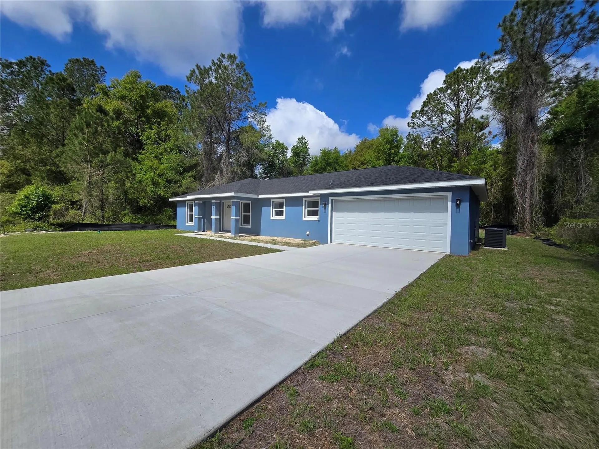 21 Sequoia Drive Course Ocklawaha FL 32179