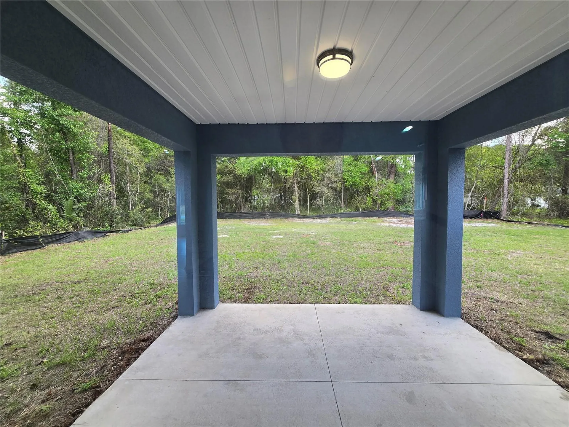 21 Sequoia Drive Course Ocklawaha FL 32179