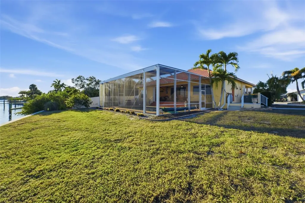 3260 Peace River Drive Punta Gorda FL 33983