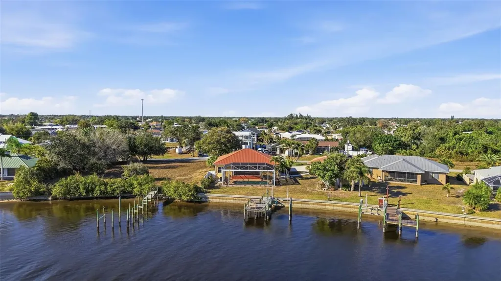 3260 Peace River Drive Punta Gorda FL 33983