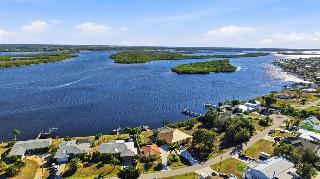 3260 Peace River Drive Punta Gorda FL 33983