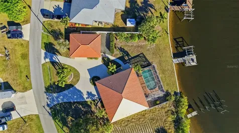3260 Peace River Drive Punta Gorda FL 33983