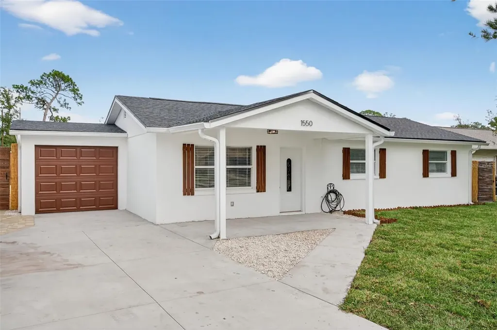 1550 Cumberland Lane Clearwater FL 33755