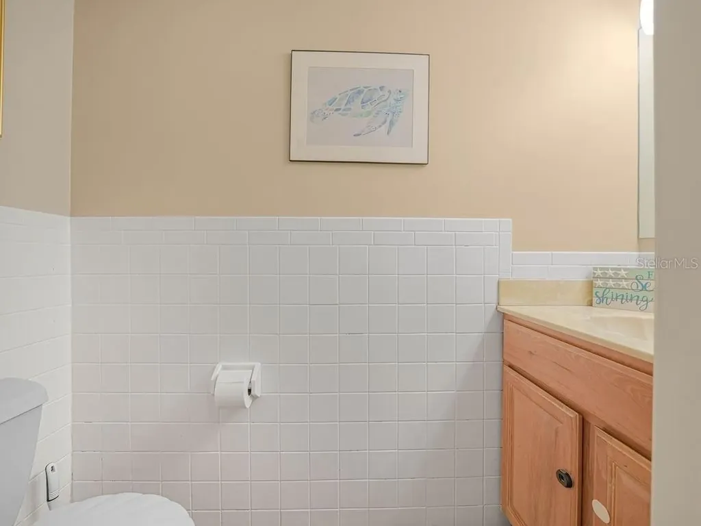 549 Sutton Place Longboat Key FL 34228