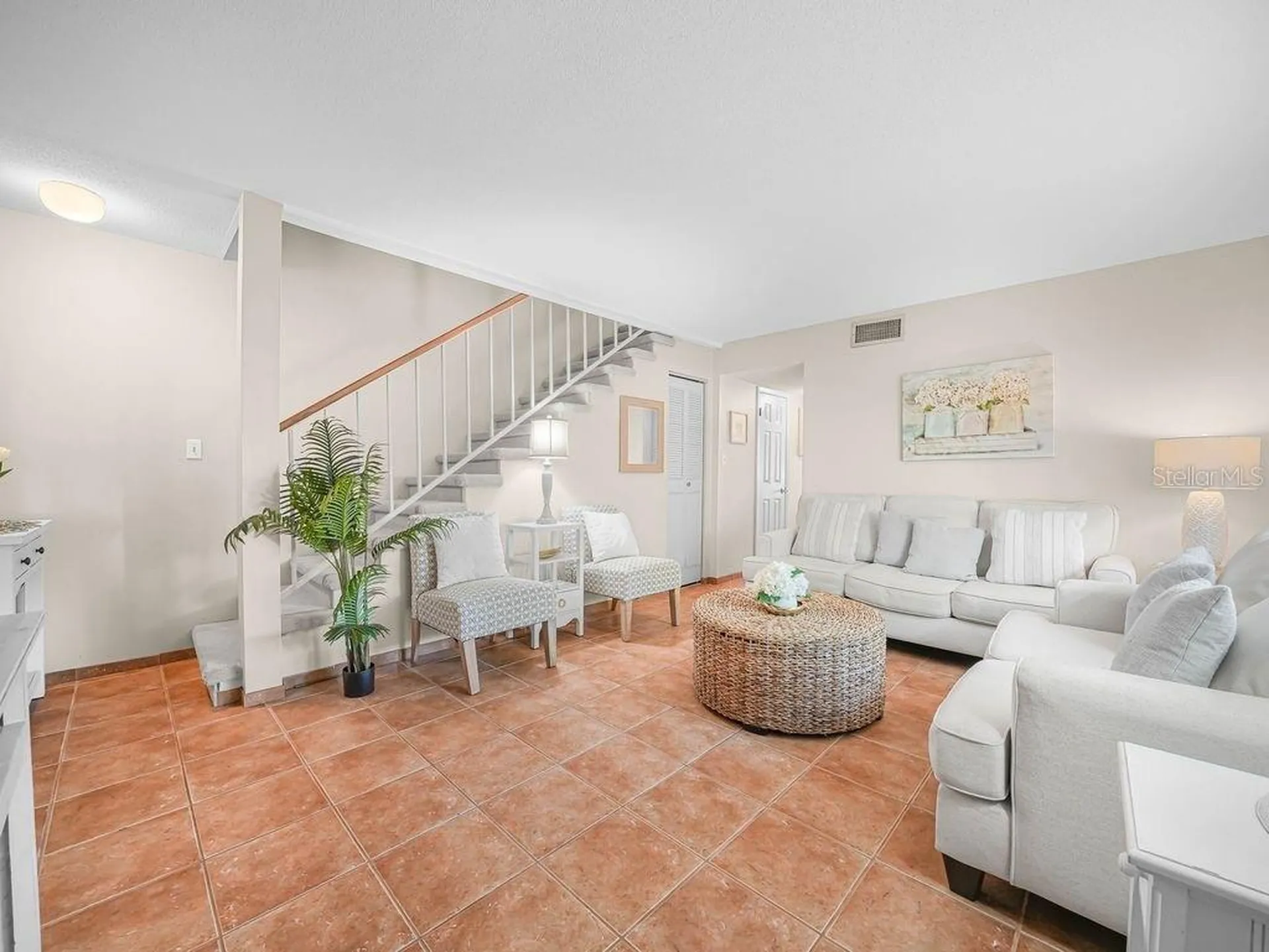 549 Sutton Place Longboat Key FL 34228