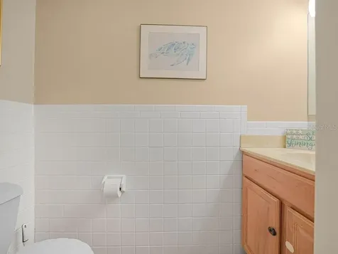549 Sutton Place Longboat Key FL 34228