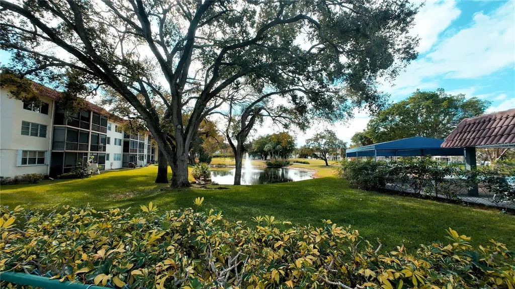 8901 S Hollybrook Boulevard Pembroke Pines FL 33025