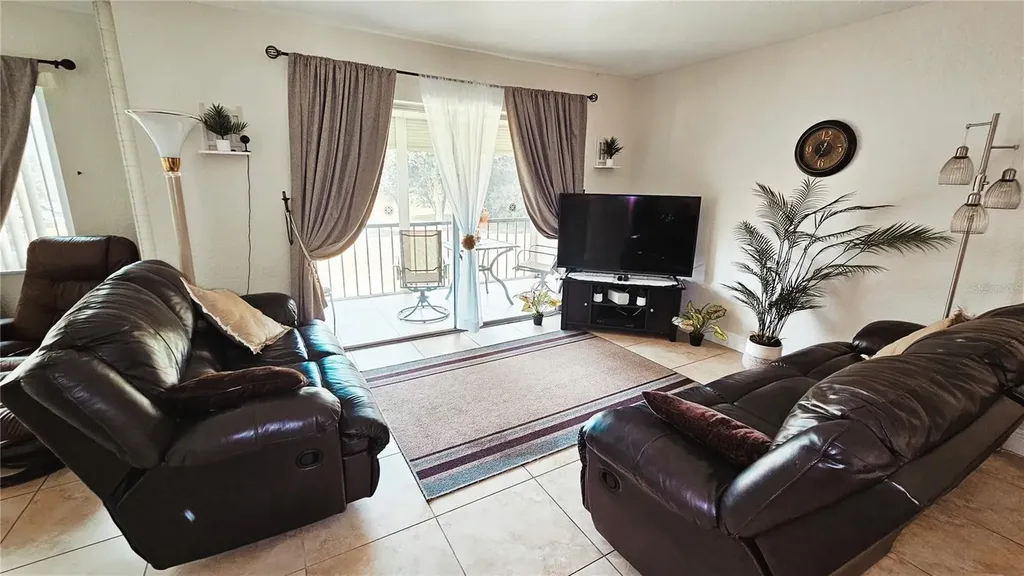 8901 S Hollybrook Boulevard Pembroke Pines FL 33025