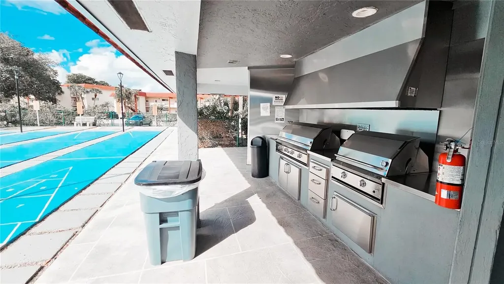 8901 S Hollybrook Boulevard Pembroke Pines FL 33025