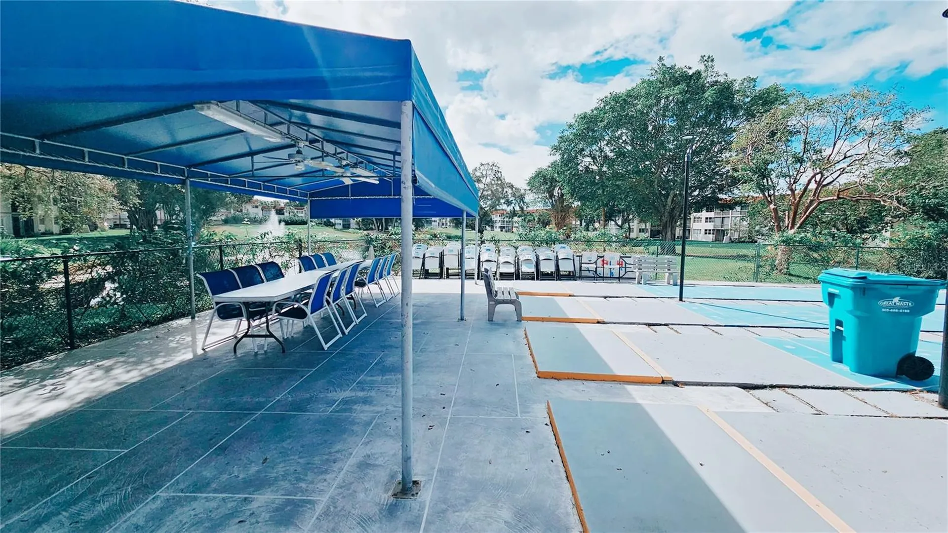 8901 S Hollybrook Boulevard Pembroke Pines FL 33025
