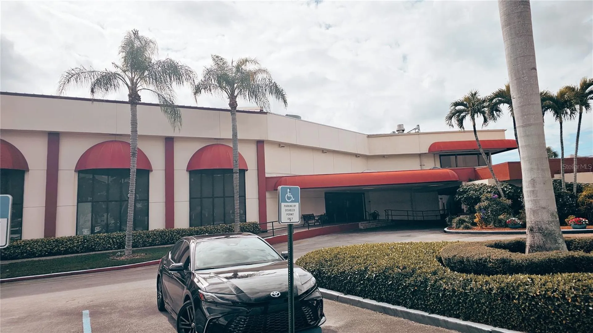 8901 S Hollybrook Boulevard Pembroke Pines FL 33025