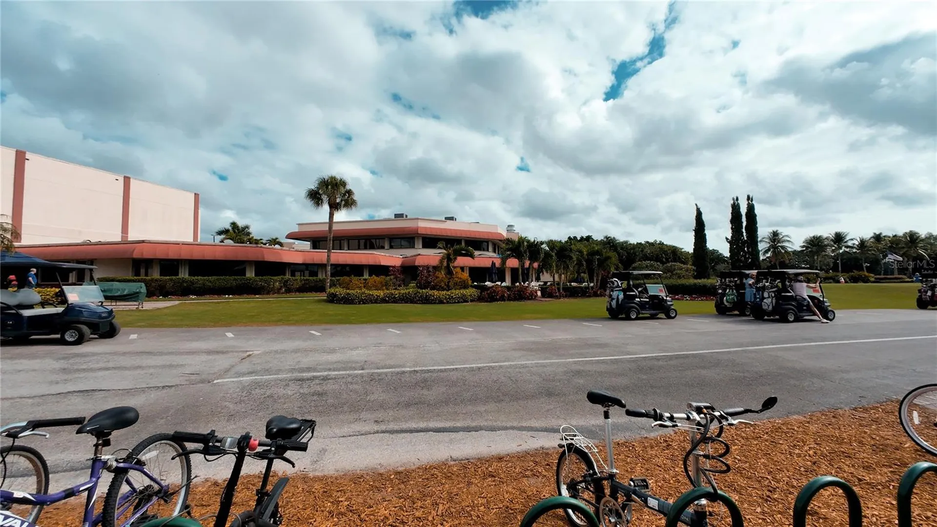 8901 S Hollybrook Boulevard Pembroke Pines FL 33025