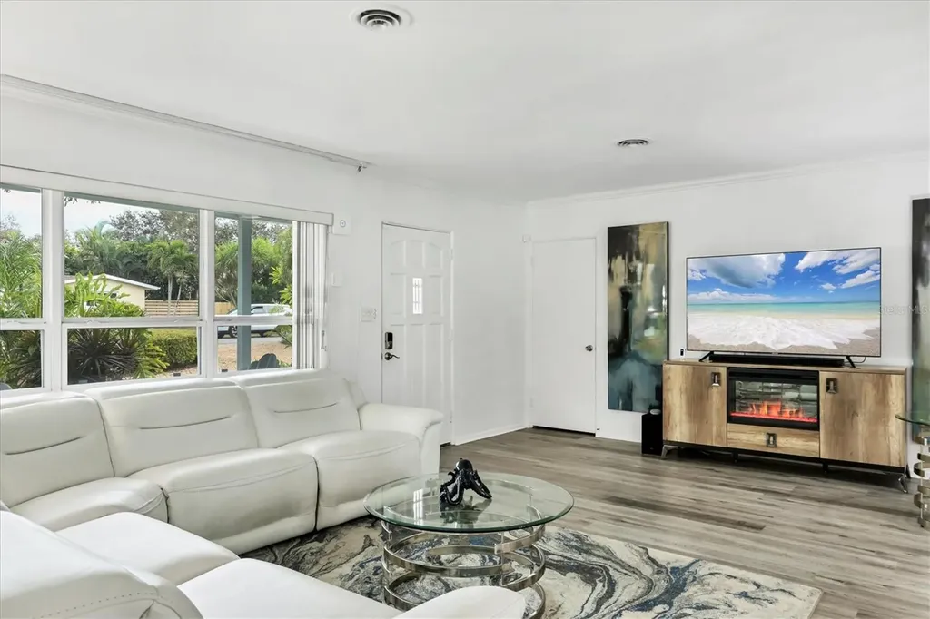 1837 Upper Cove Terrace Sarasota FL 34231