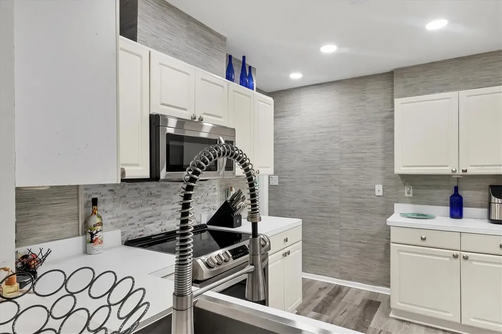 1837 Upper Cove Terrace Sarasota FL 34231