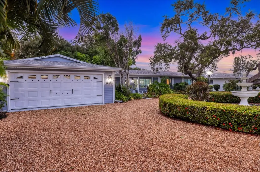 1837 Upper Cove Terrace Sarasota FL 34231