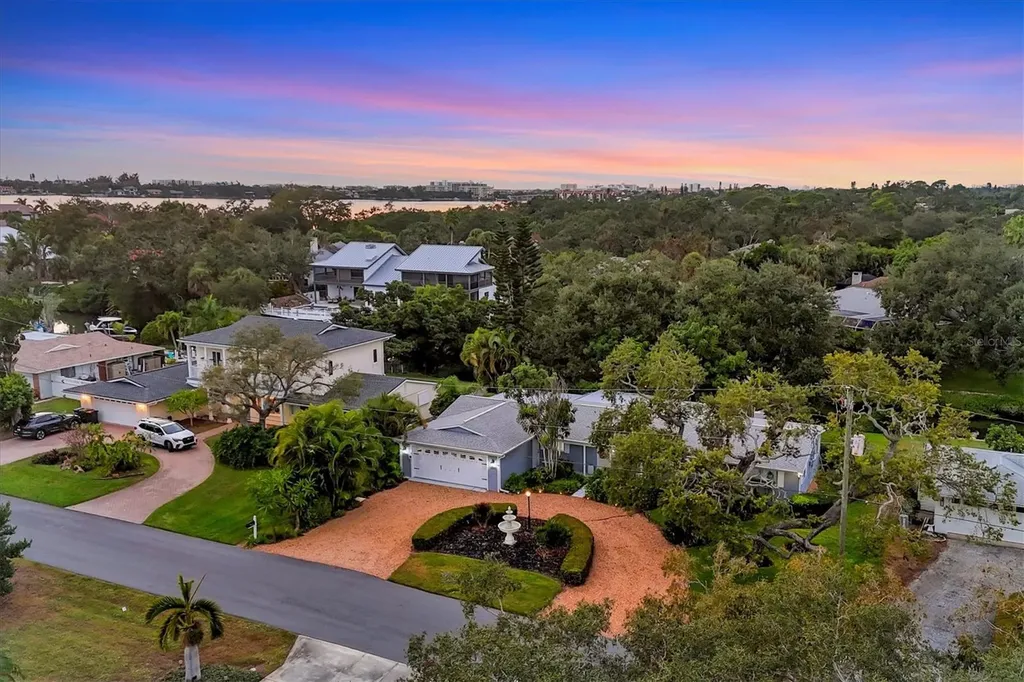 1837 Upper Cove Terrace Sarasota FL 34231