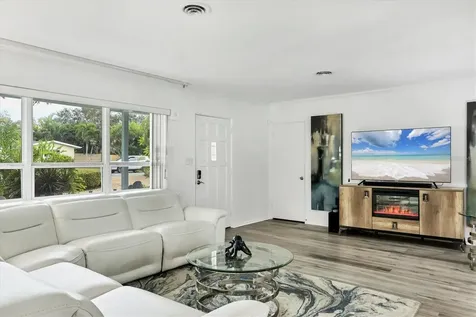 1837 Upper Cove Terrace Sarasota FL 34231