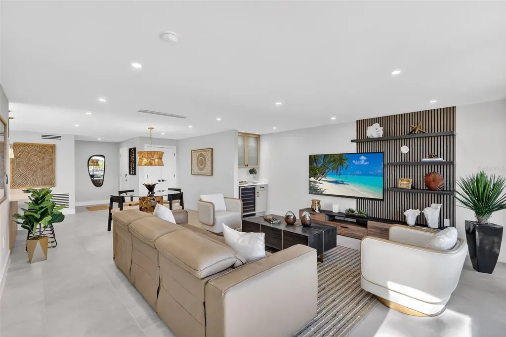 6063 E Peppertree Way Sarasota FL 34242