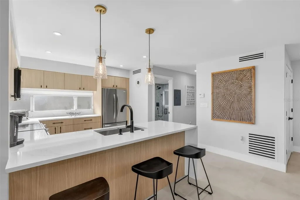 6063 E Peppertree Way Sarasota FL 34242