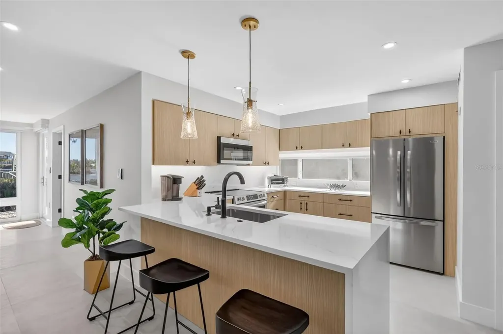6063 E Peppertree Way Sarasota FL 34242