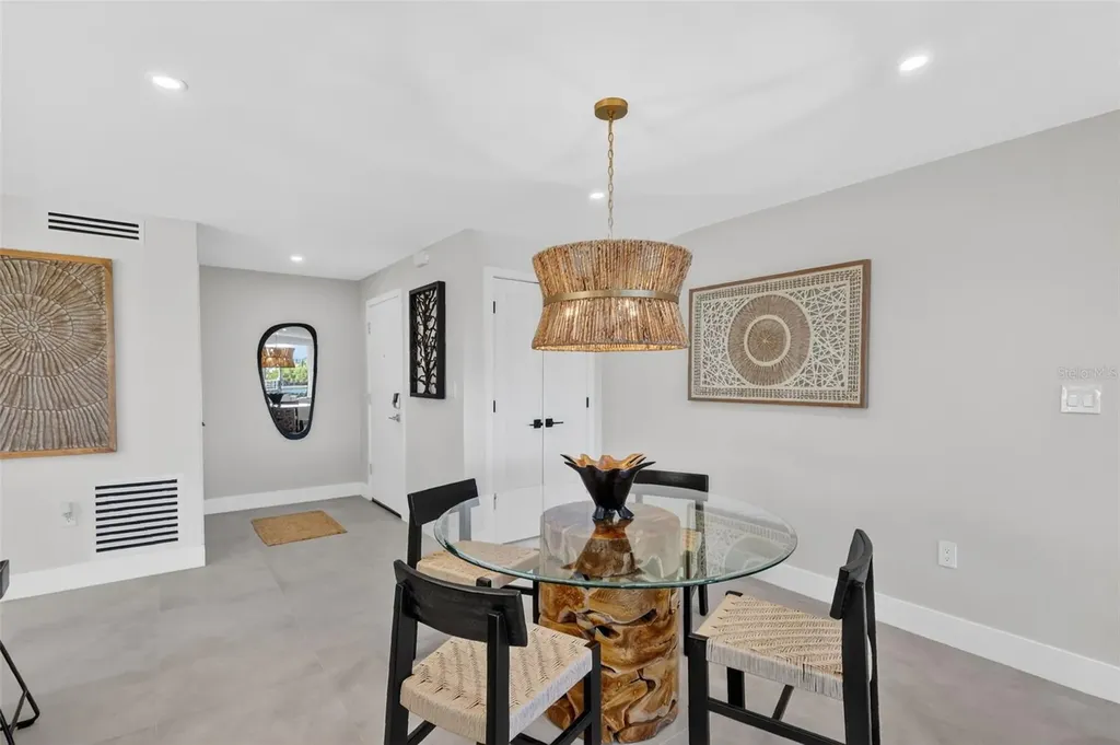 6063 E Peppertree Way Sarasota FL 34242