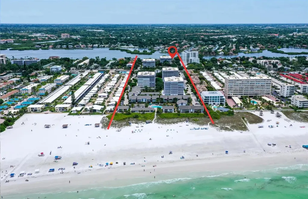 6063 E Peppertree Way Sarasota FL 34242