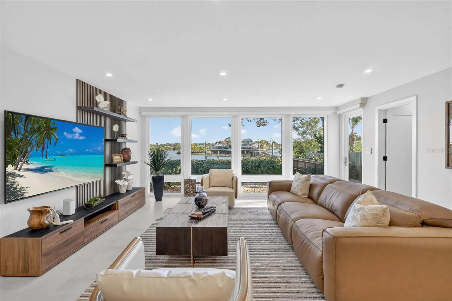 6063 E Peppertree Way Sarasota FL 34242