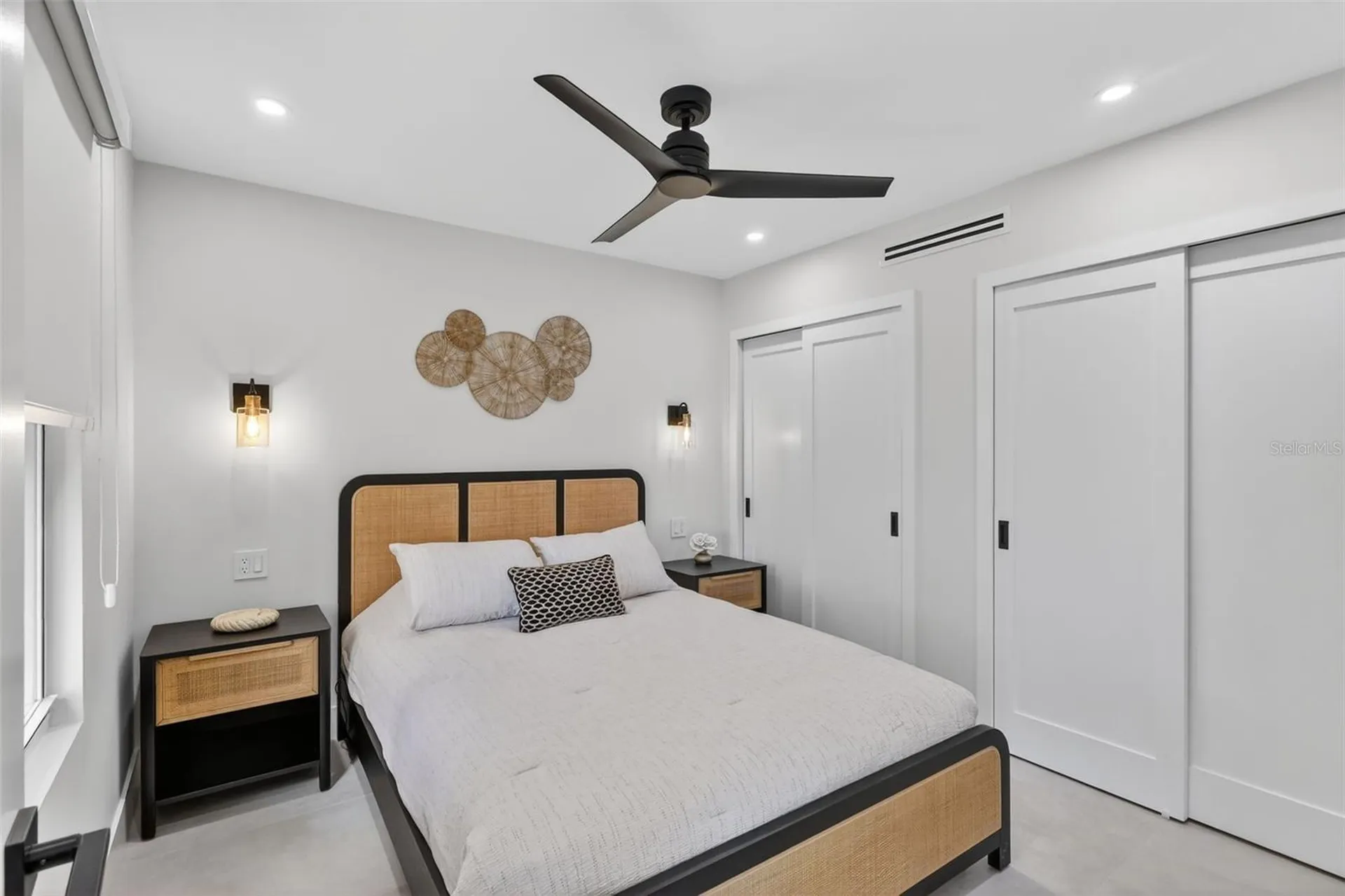 6063 E Peppertree Way Sarasota FL 34242