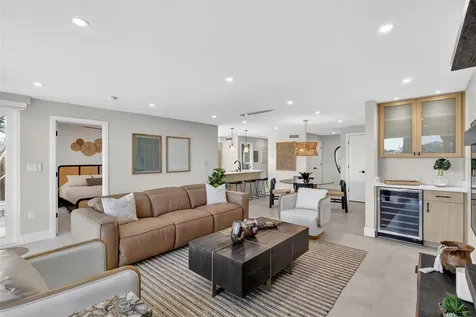 6063 E Peppertree Way Sarasota FL 34242