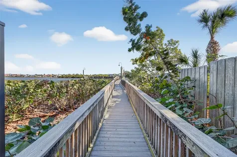 6063 E Peppertree Way Sarasota FL 34242