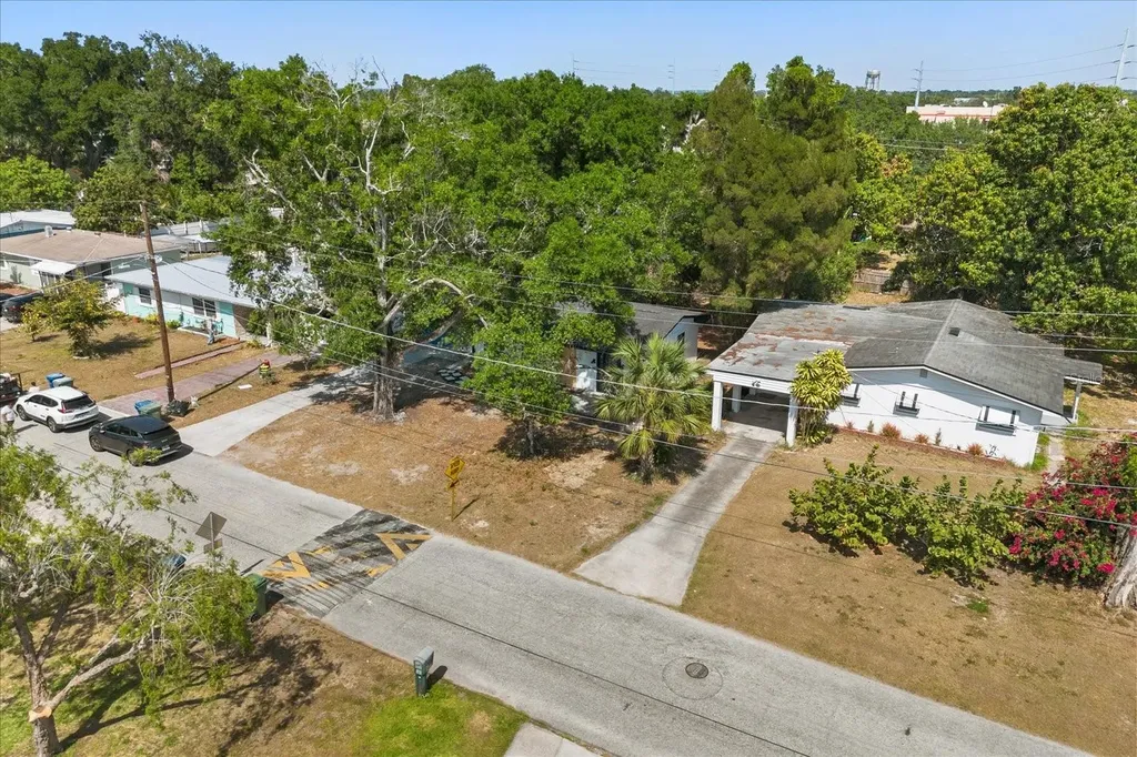 2014 10th Street NW Winter Haven FL 33881
