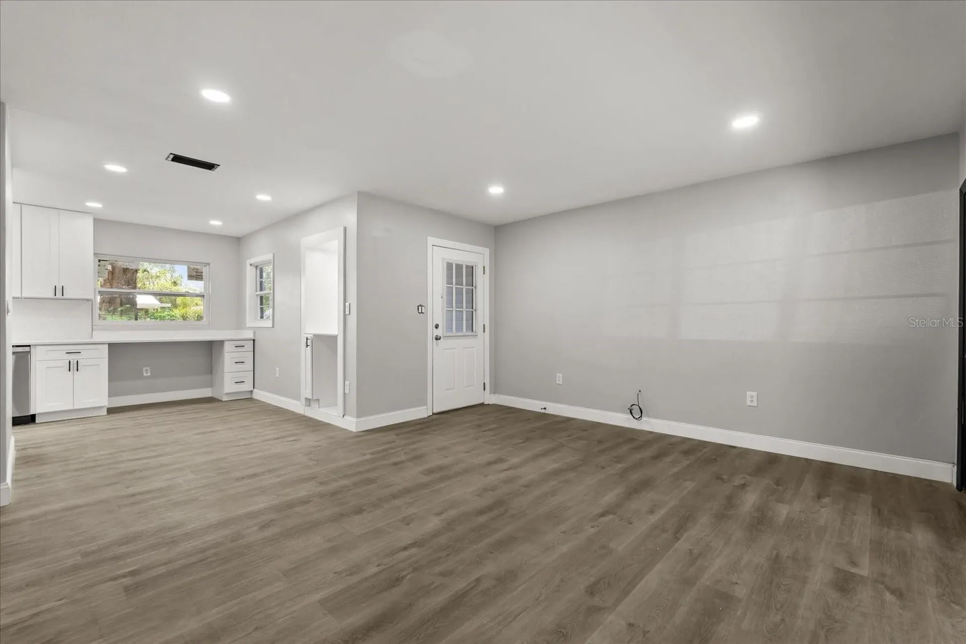 2014 10th Street NW Winter Haven FL 33881