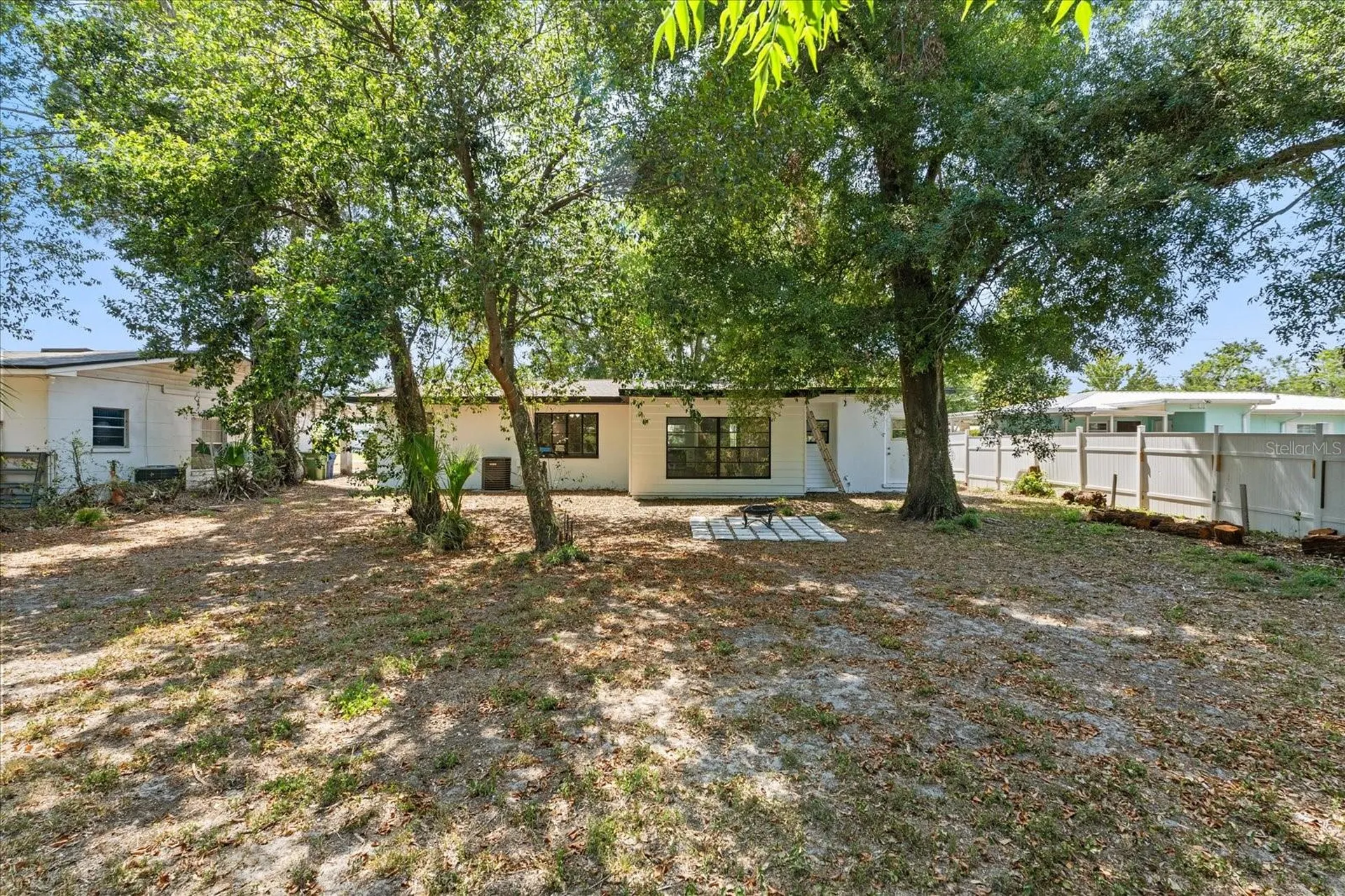 2014 10th Street NW Winter Haven FL 33881
