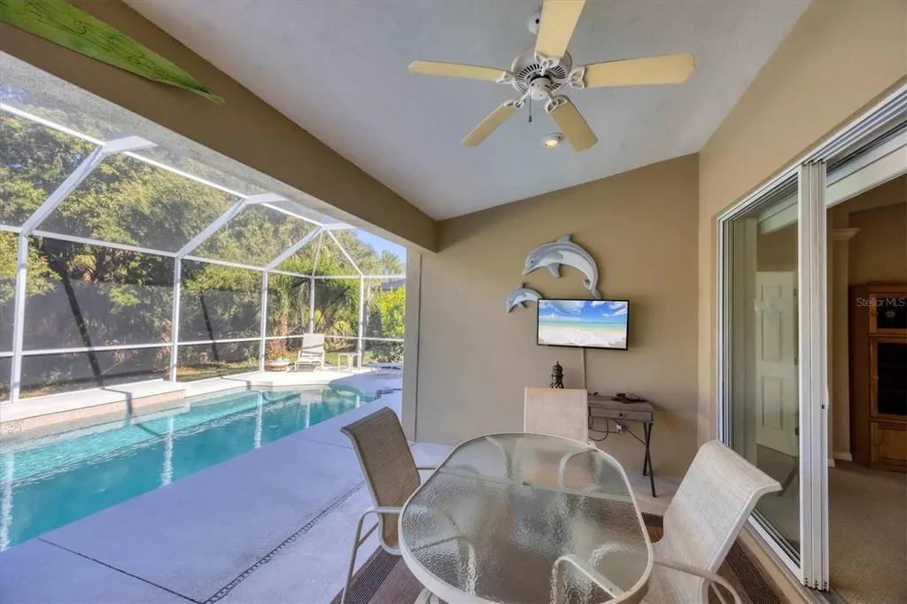 407 Pinewood Lake Drive Venice FL 34285