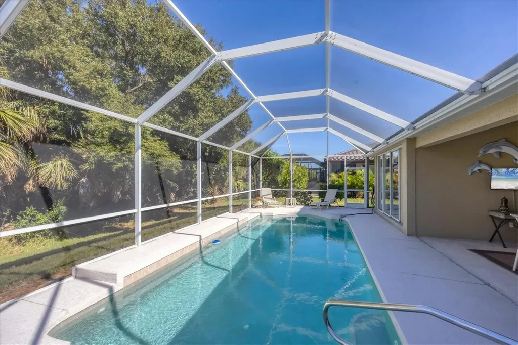 407 Pinewood Lake Drive Venice FL 34285