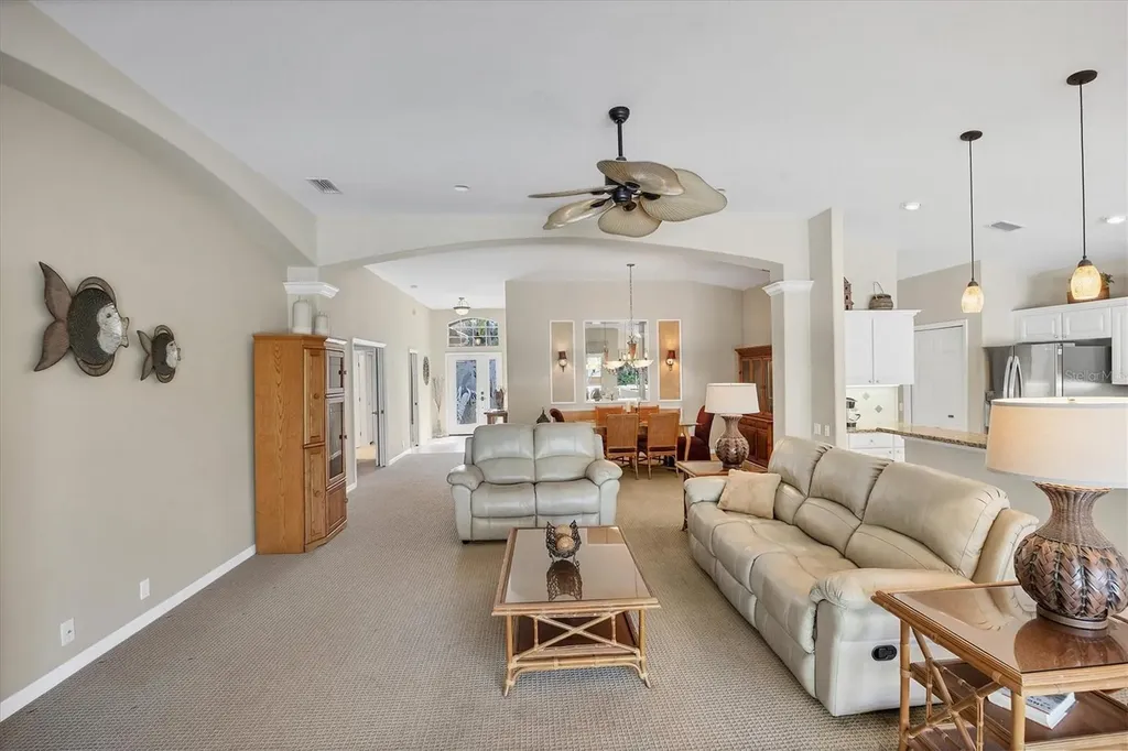 407 Pinewood Lake Drive Venice FL 34285