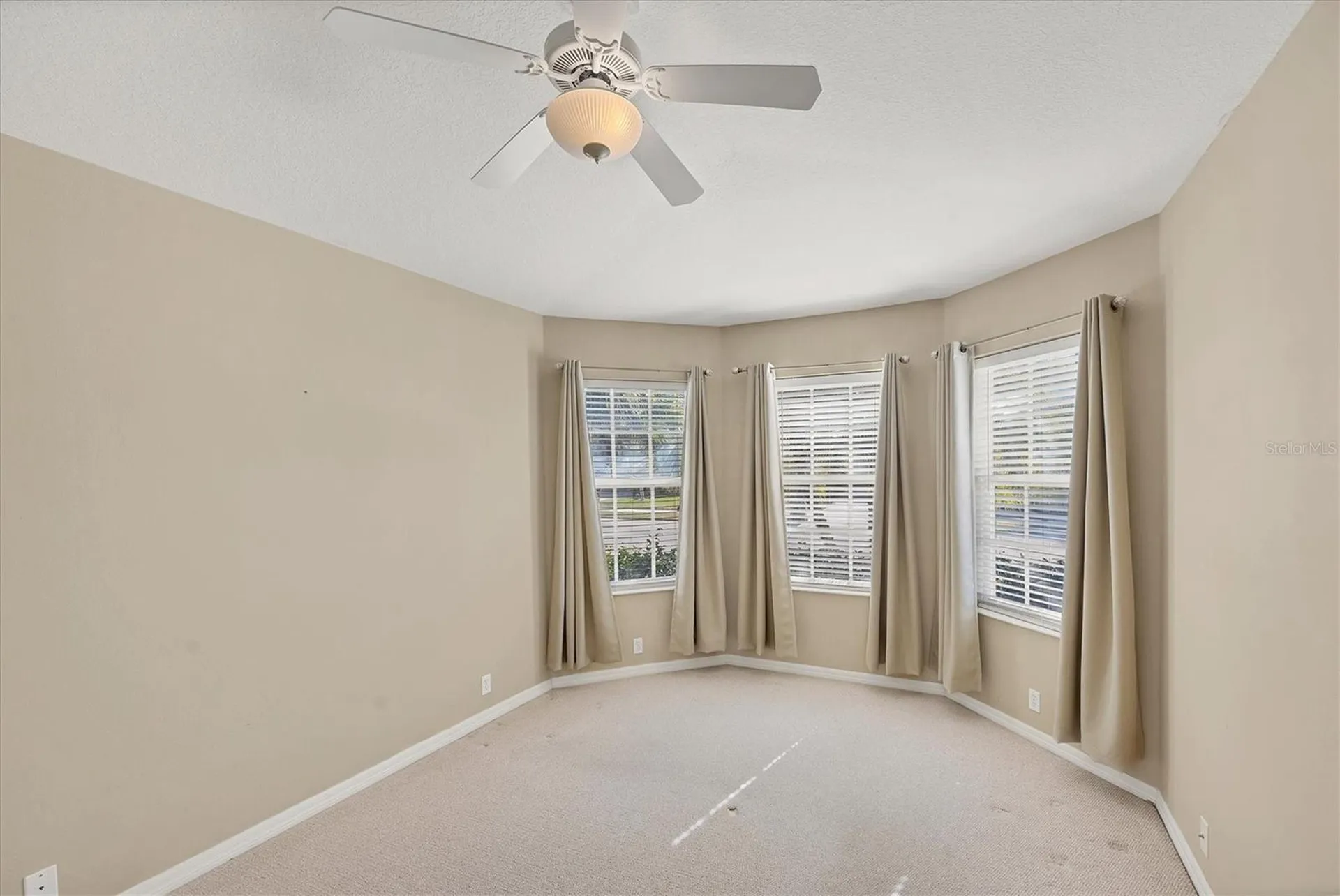 407 Pinewood Lake Drive Venice FL 34285