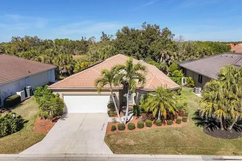 407 Pinewood Lake Drive Venice FL 34285
