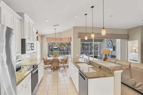 407 Pinewood Lake Drive Venice FL 34285