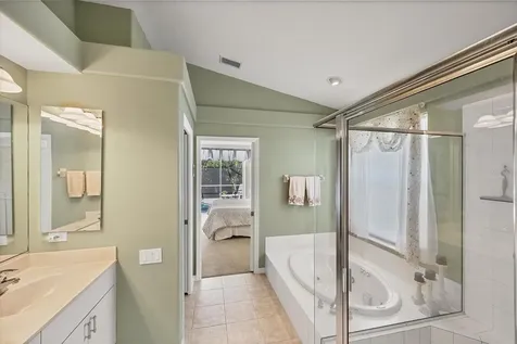 407 Pinewood Lake Drive Venice FL 34285