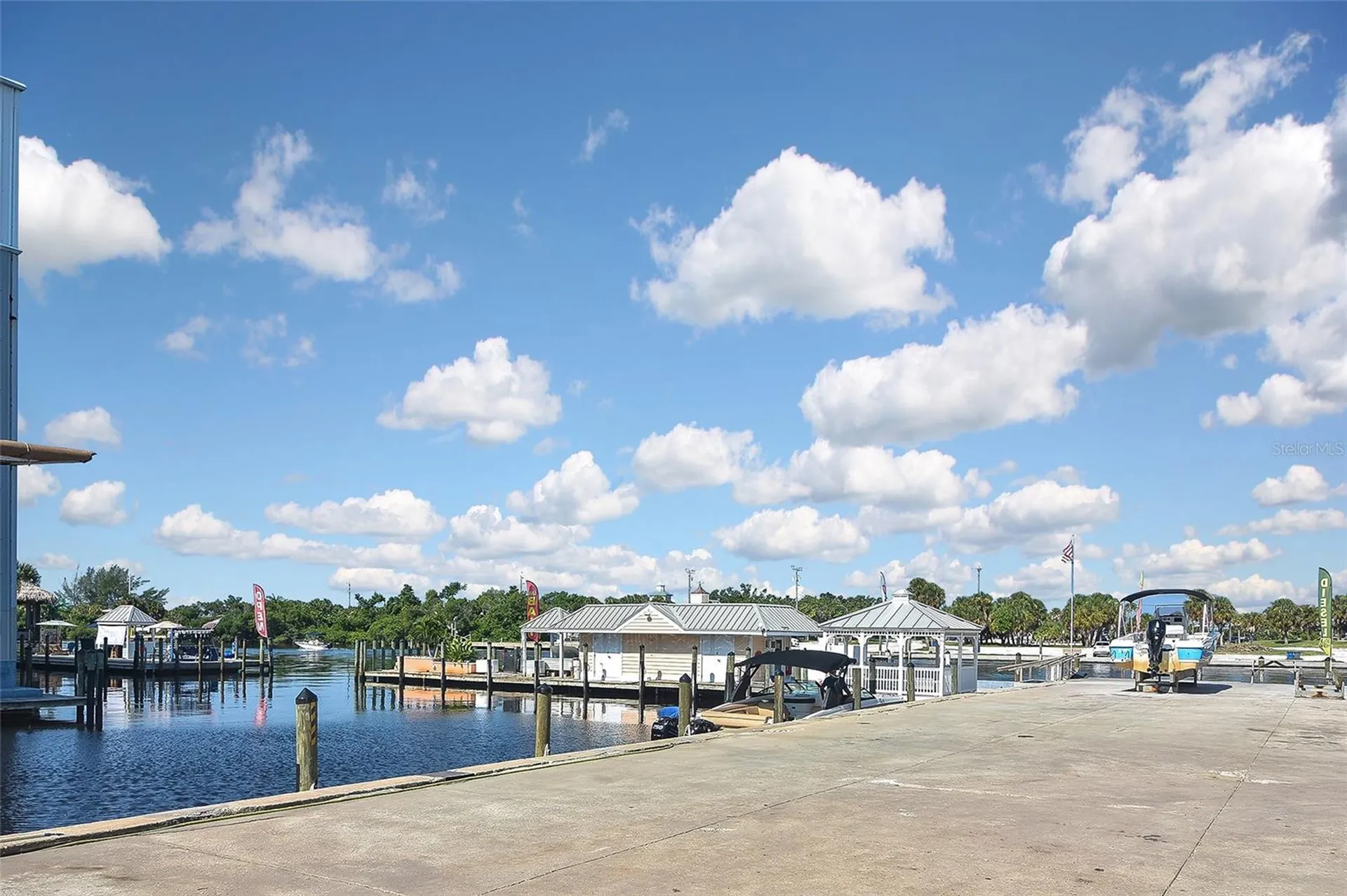 100 Circuit Road Nokomis FL 34275