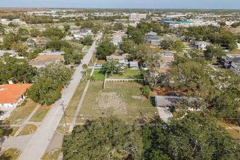 311 Washington Avenue Oldsmar FL 34677