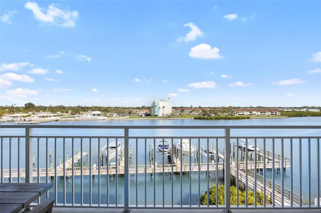 20001 Gulf Boulevard Indian Shores FL 33785