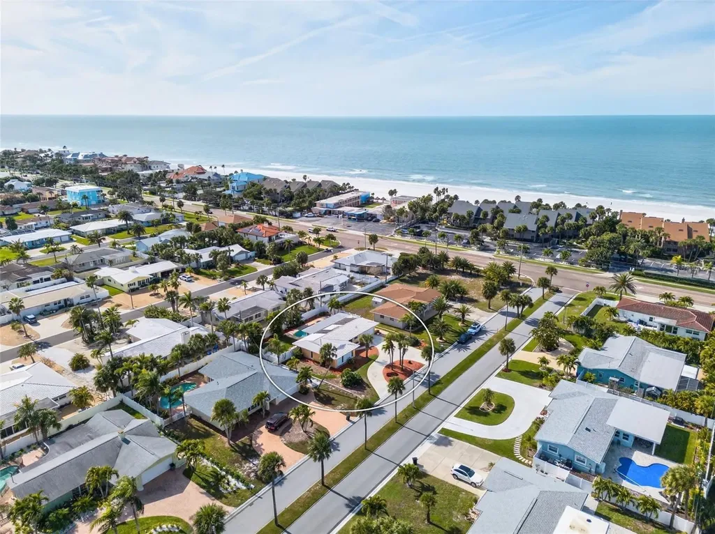 104 22nd Street Belleair Beach FL 33786